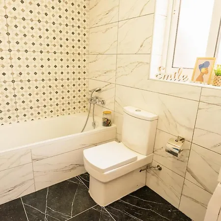 Malta's Instaworthy Stunning Seaview Penthouse Lägenhet St. Paul's Bay