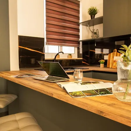 Insta Worthy Gorgeous Seaview Penthouse * St. Paul's Bay