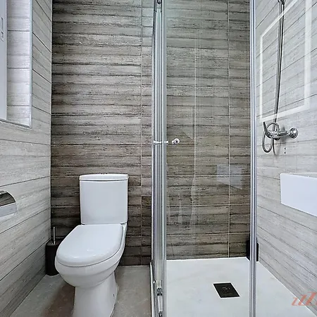 Stylish Seaview Retreat In St Pauls Bay * セント・ポールズ・ベイ